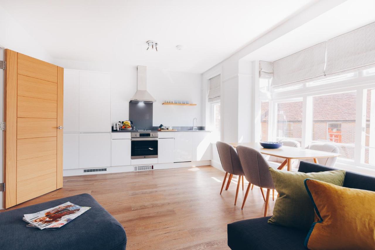 South Street Apartments Чічестер Екстер'єр фото